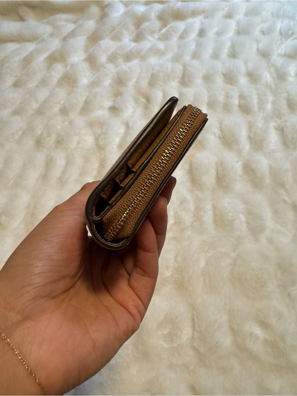 Tan Pebbled Leather Zip Wallet with Logo Accent! BRAND NEW AND FREE GWP 😍😍 - Picture 7 of 16